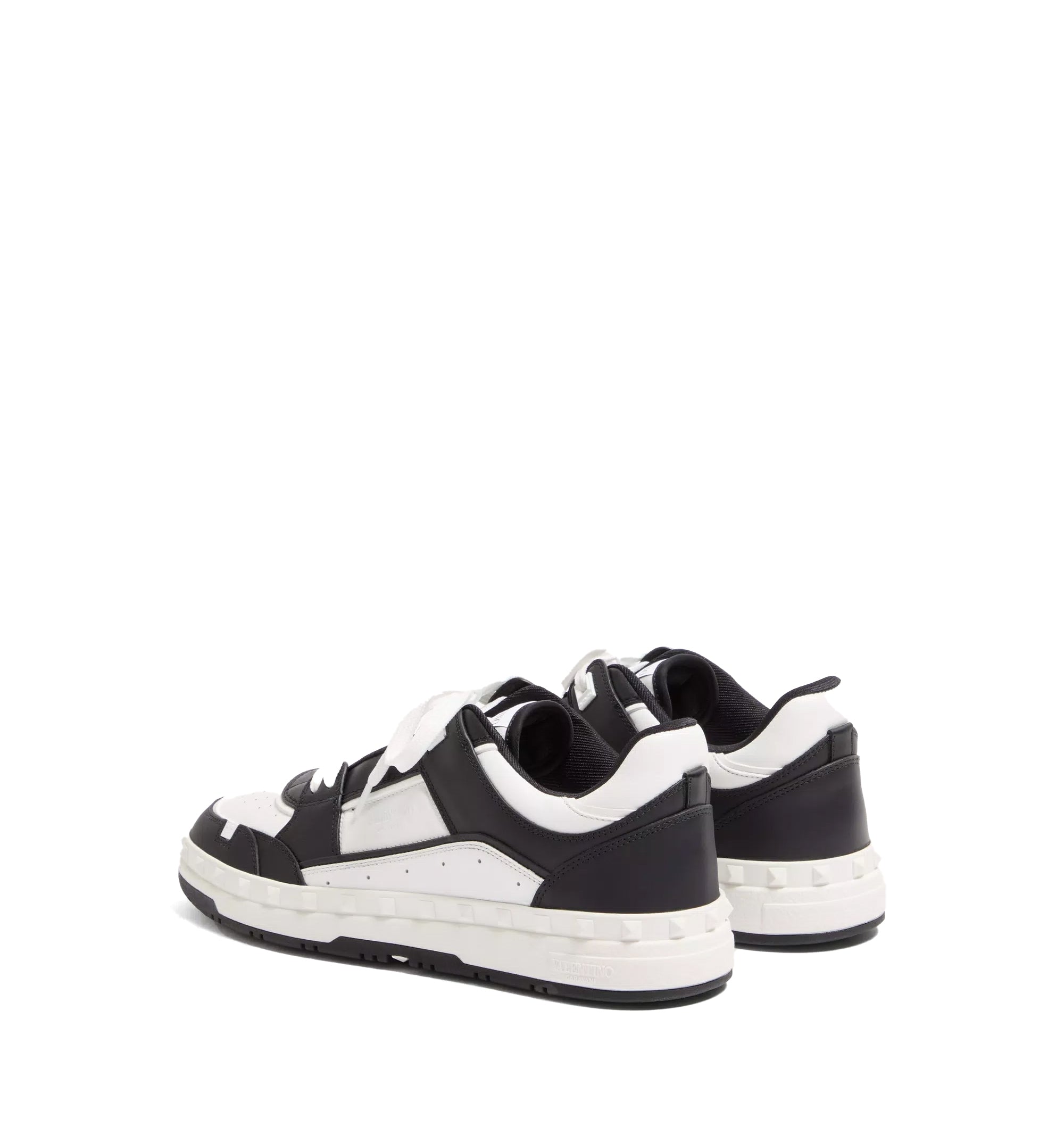 Freedots Low-Top Sneaker In Calfskin