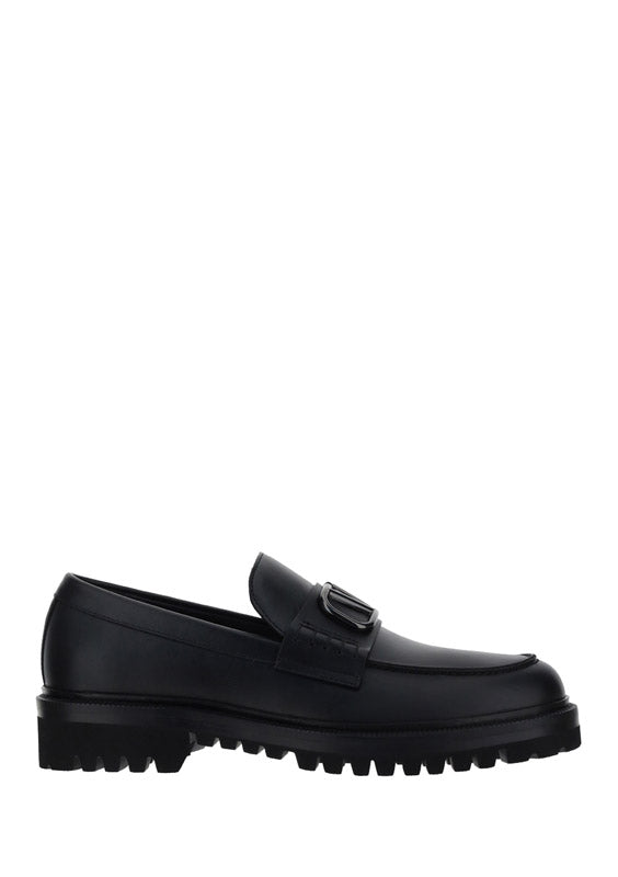 Vlogo Signature Calfskin Loafer - Black