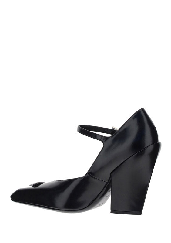 Brushed Leather Pumps - Black