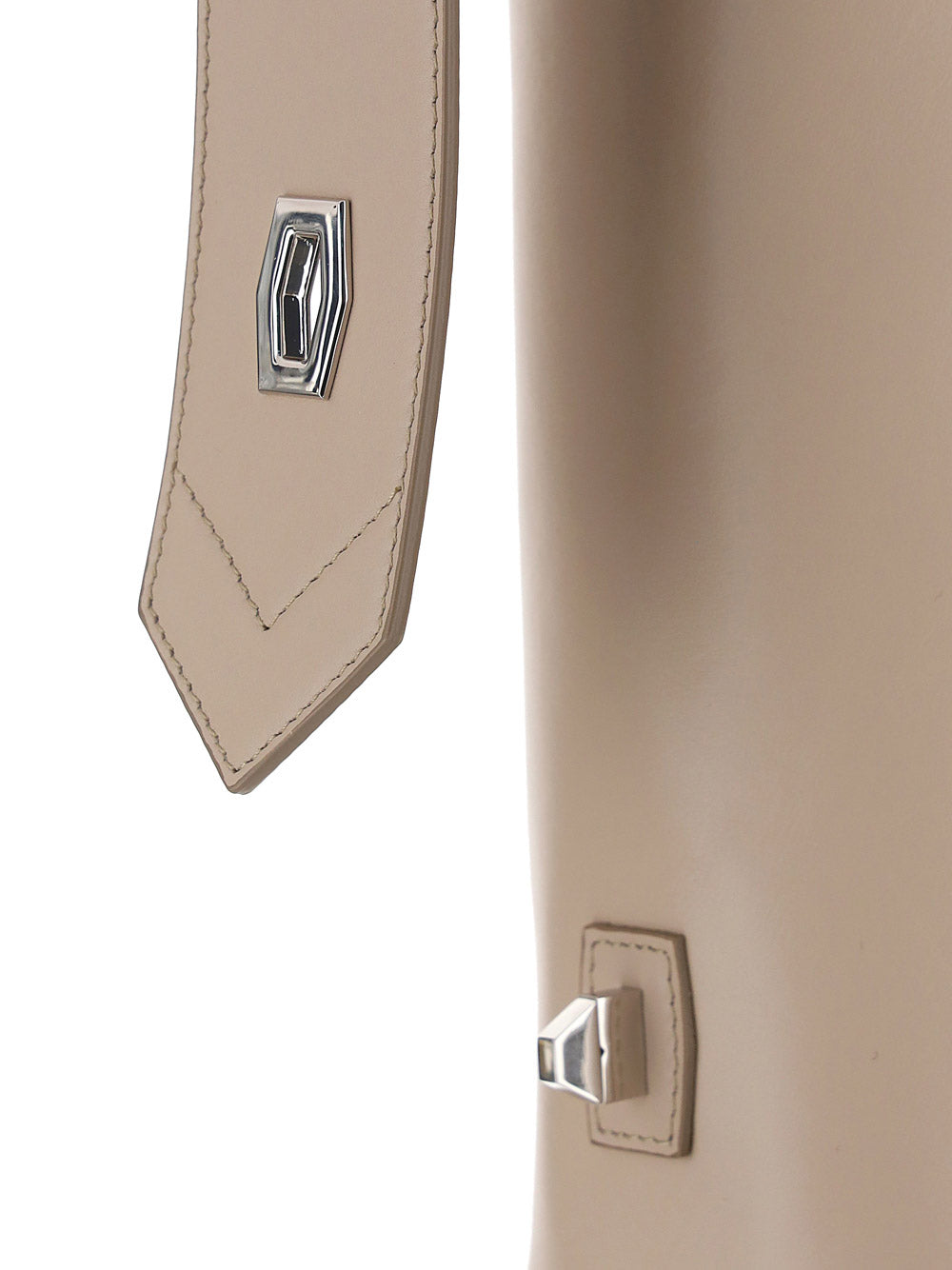 Medium antigona soft bag in smooth leather - Beige