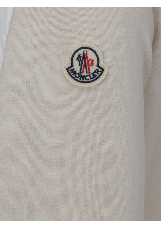 Padded Sweatshirt - Cream.
