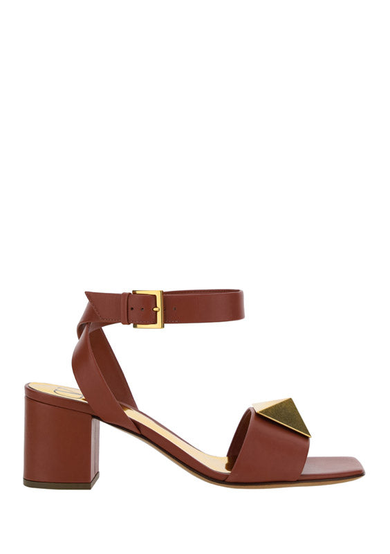 One Stud Sandal in Calfskin With Maxi Stud - Gingerbread