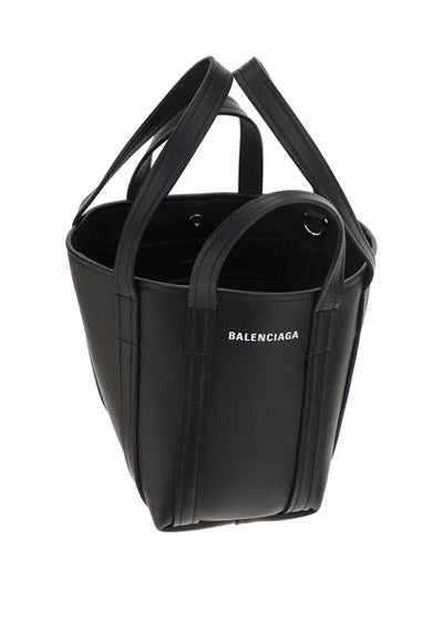 Everyday XS North-South Shoulder Tote Bag In Grained Calfskin - Black