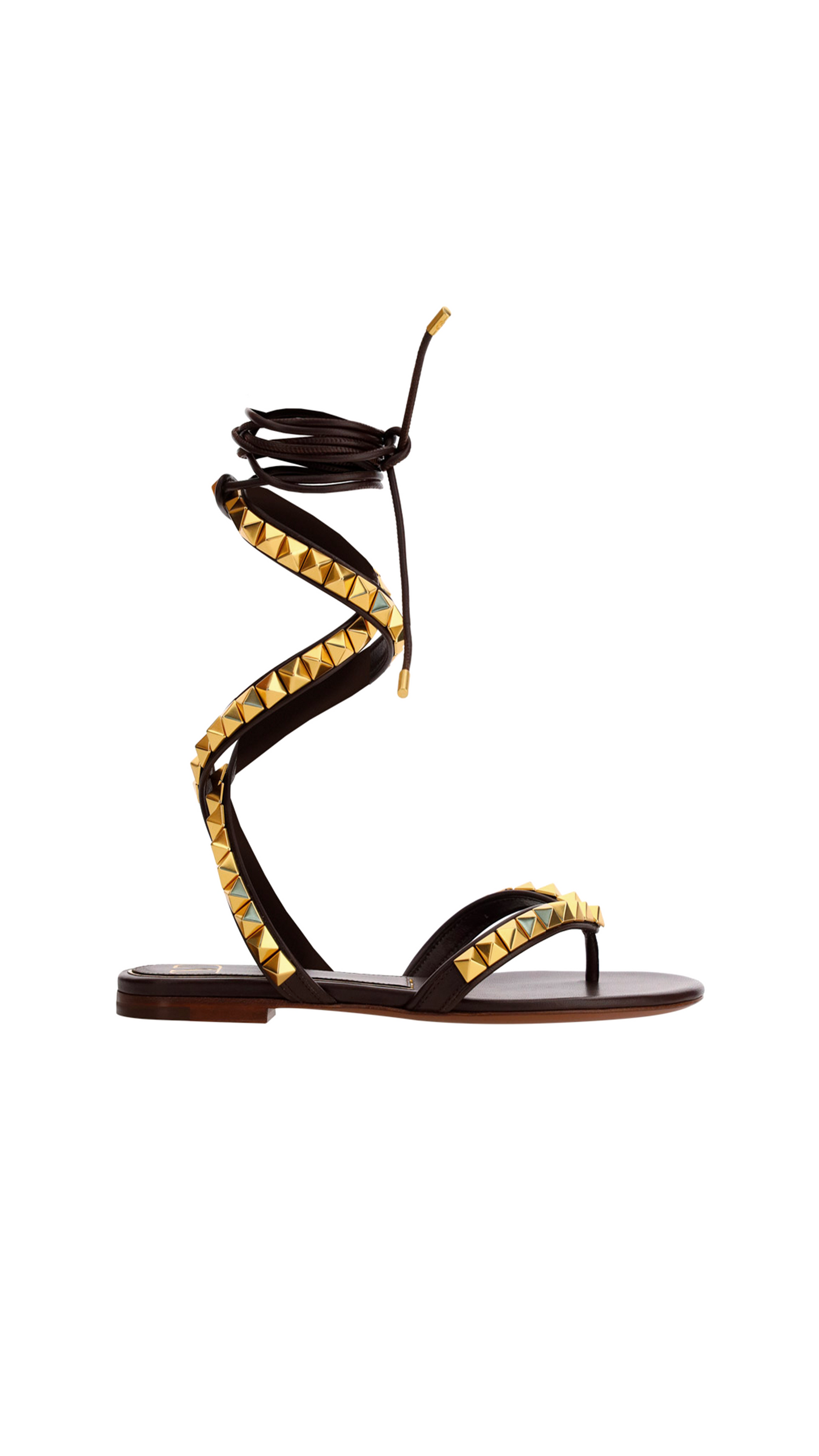 Rockstud No Limit Nappa Flat Thong Sandal - Dark Brown