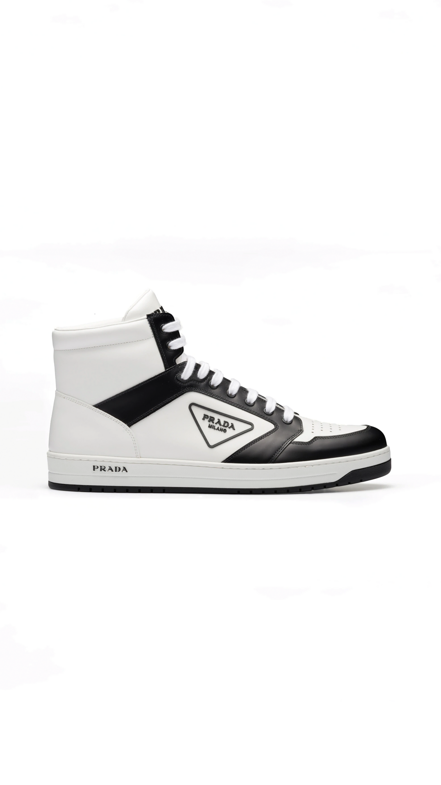 District Leather Sneaker - White/Black